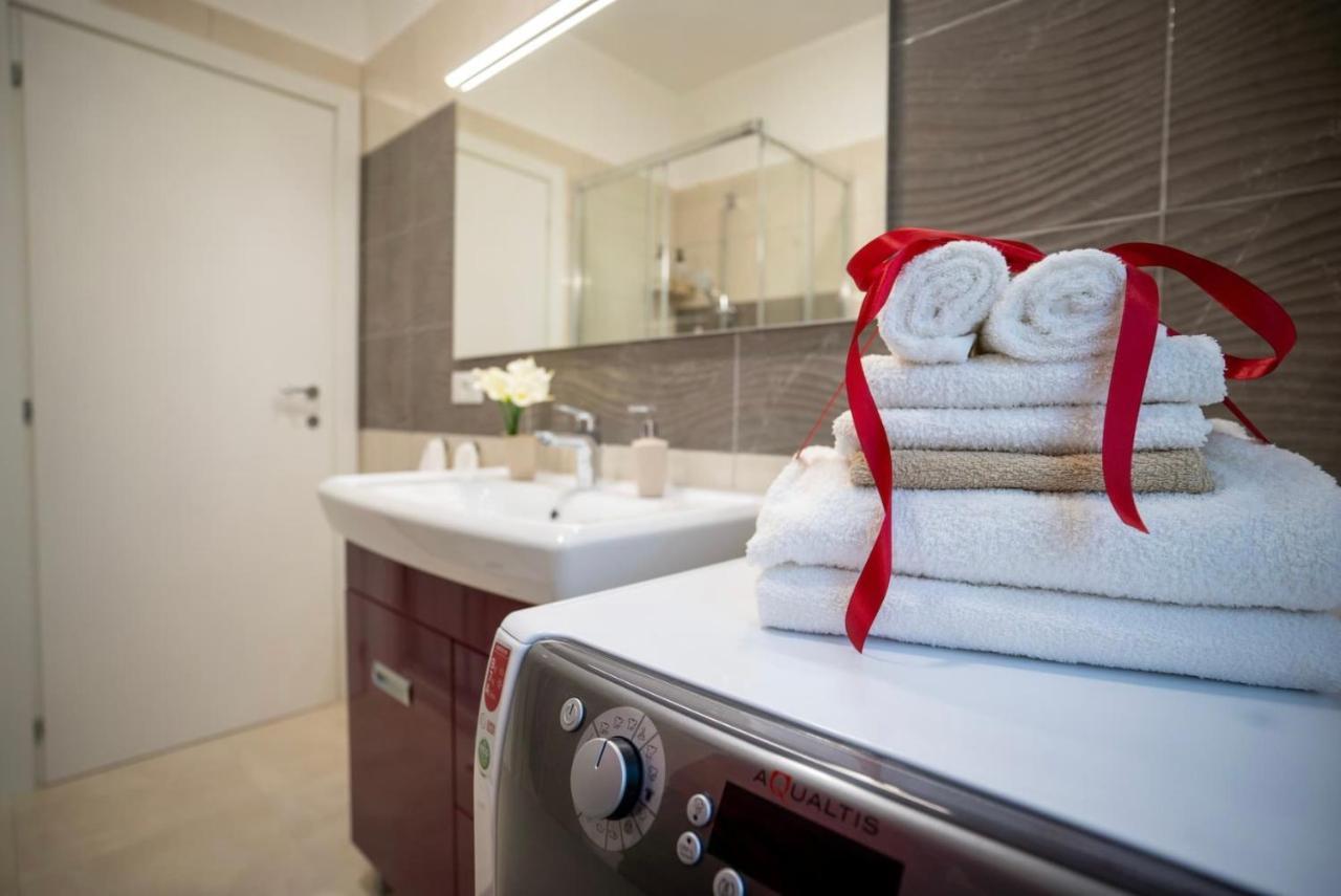 Appartamento 3 Camere Da Letto - Holiday House 2 威尼斯 外观 照片